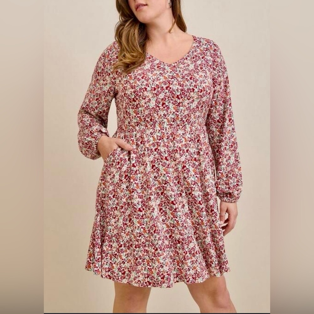 Torrid NWT, Floral Mini Skater Dress, 1X (14-16) P2P:24”